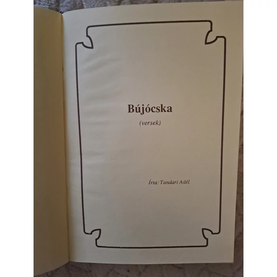 Tandari Adél Bújócska (dedikált példány)